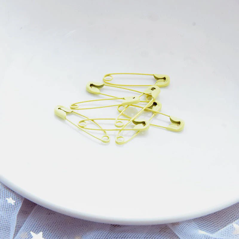 Candy Color Ita Bag Safety Pins - 8 Pcs - Image 6