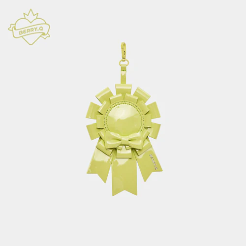 BERRYQ Ita Bag Accessories Pin Display Badge - Image 11