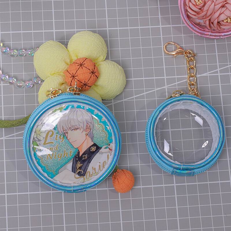 Small Round Can Badge Protective Pouch - Image 7
